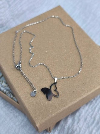 38  κολιε πεταλουδα (1)